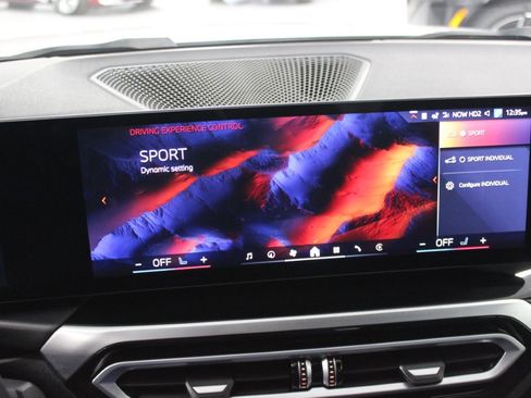 Used 2024 BMW i4 eDrive40 image 27