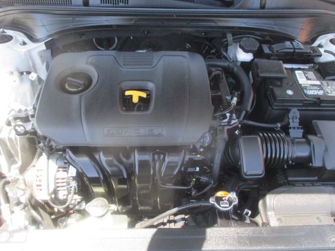 Used 2021 Kia Forte GT-Line Sedan FWD image 17