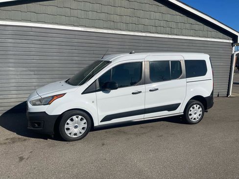 Used 2020 Ford Transit Connect XL image 9