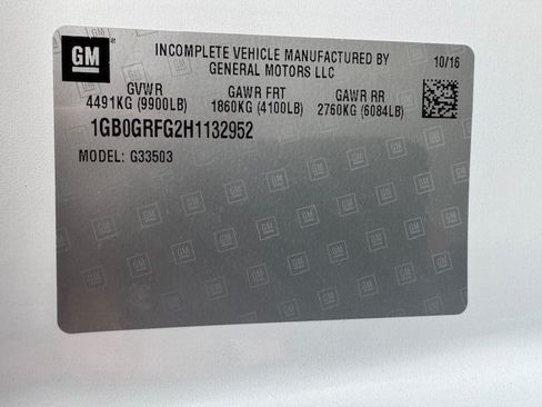 Used 2017 Chevrolet Express 3500 image 25