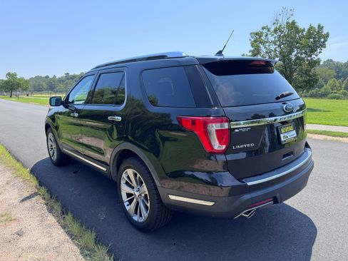 Used 2019 Ford Explorer Limited image 36