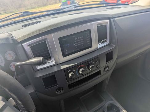 Used 2007 Dodge Ram 2500 Truck image 12