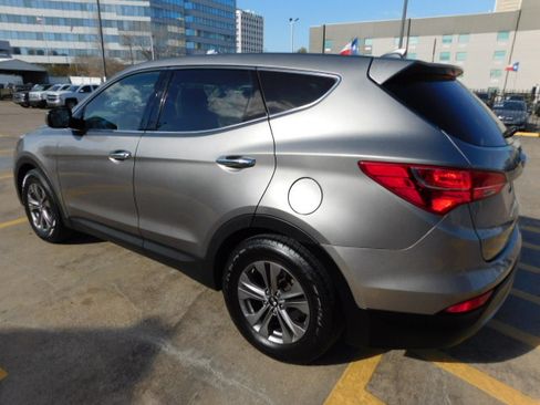 Used 2015 Hyundai Santa Fe Sport image 6