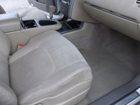 Used 2011 Nissan Murano S image 7