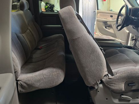 Used 1999 Chevrolet Silverado 1500 LS image 18