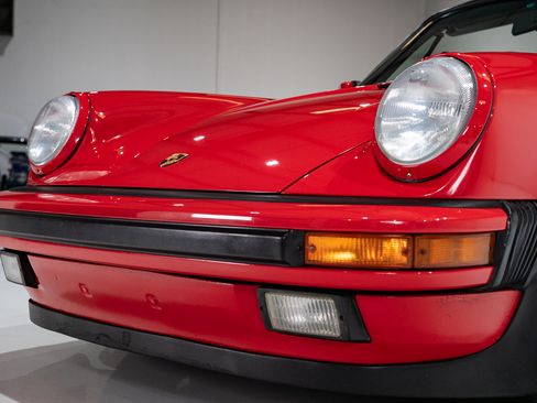 Used 1987 Porsche 911 Carrera Cabriolet RWD image 38