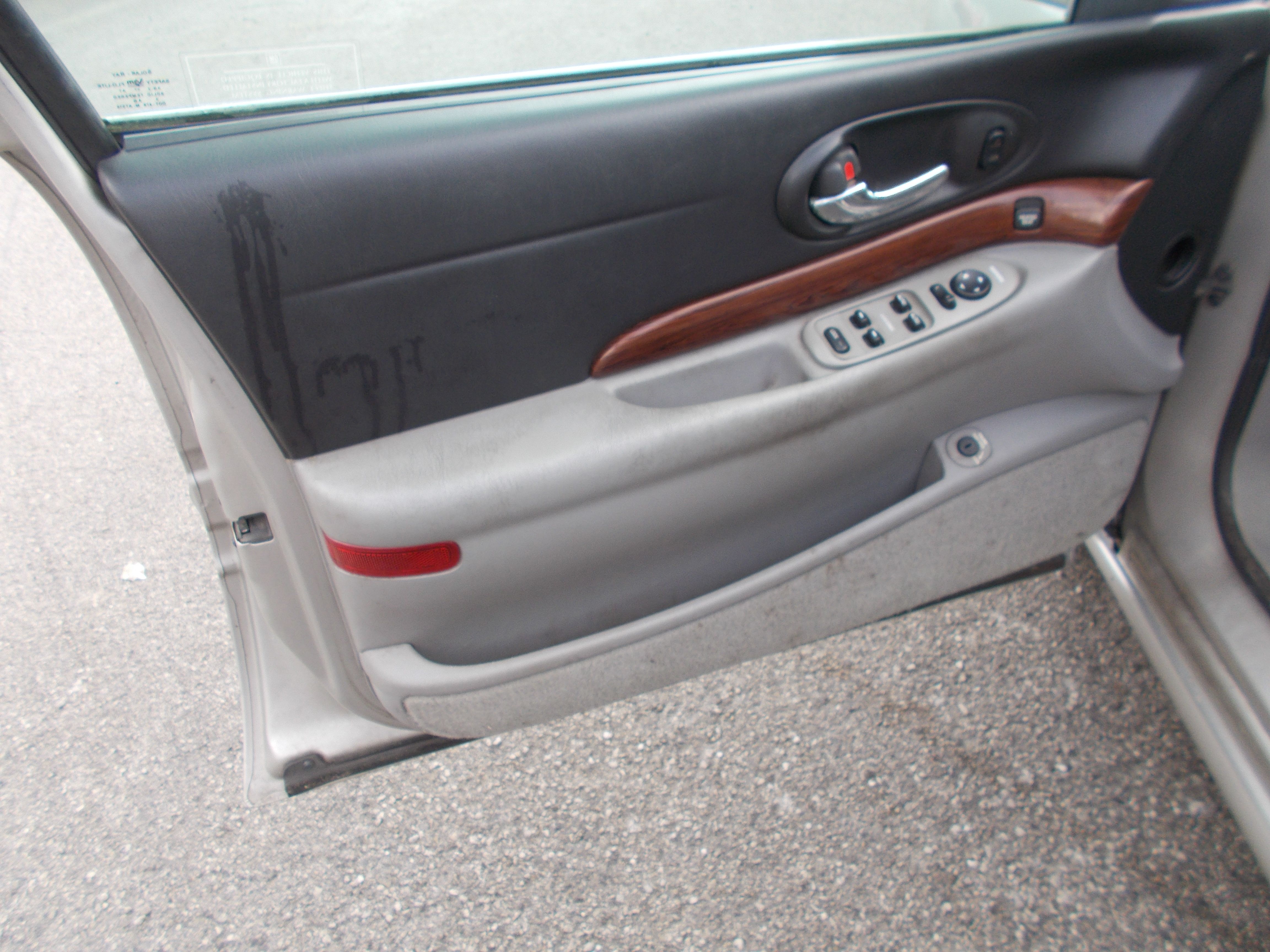 Used 2004 Buick Le Sabre Custom FWD image 5