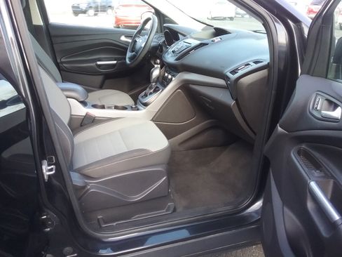 Used 2014 Ford Escape SE image 8