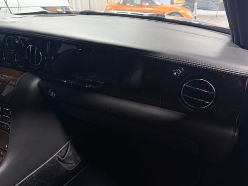 Used 2005 Bentley Arnage T image 20