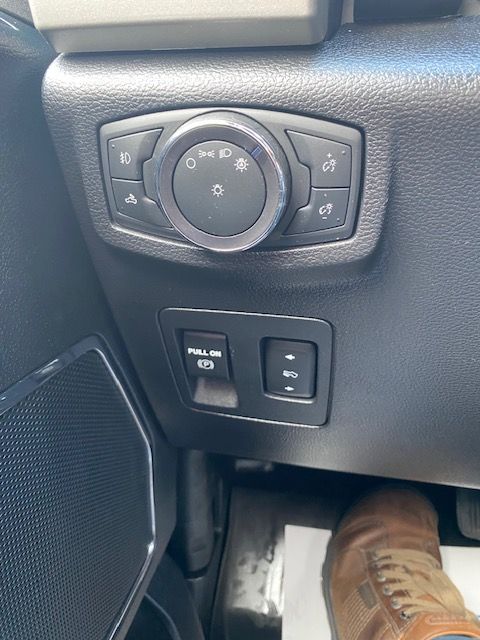 Used 2020 Ford F150 4x4 SuperCrew image 15