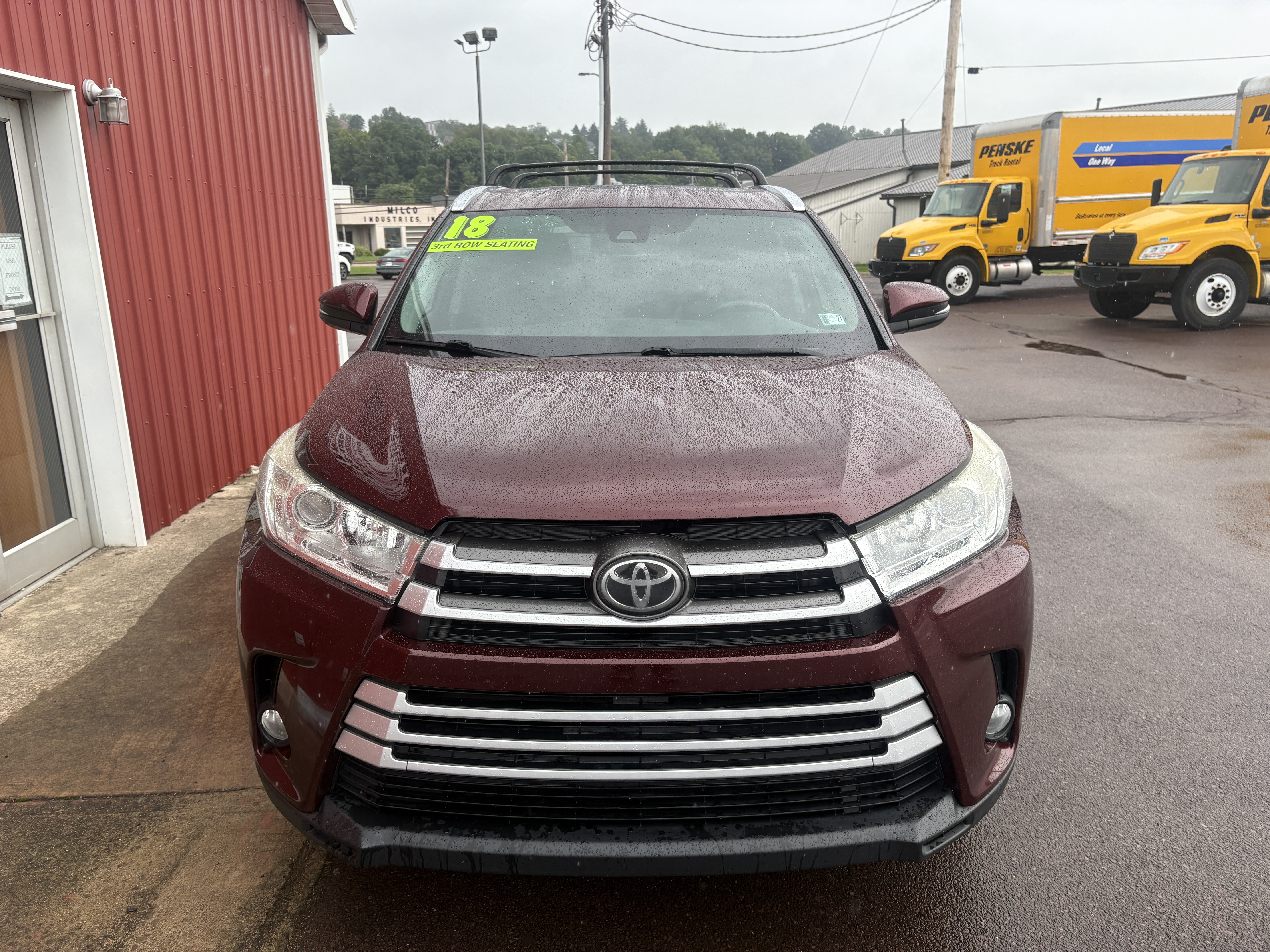 Used 2018 Toyota Highlander AWD V6 image 4