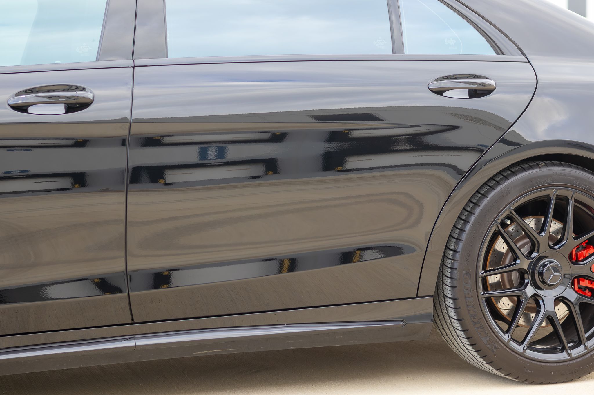 Used 2020 Mercedes-Benz S 63 AMG 4MATIC Sedan image 19