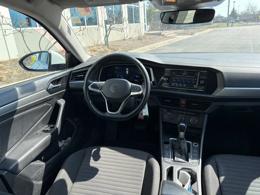 Used 2022 Volkswagen Jetta S FWD image 22
