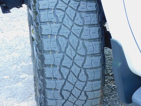 Used 2024 Chevrolet Silverado 1500 LT Trail Boss image 20