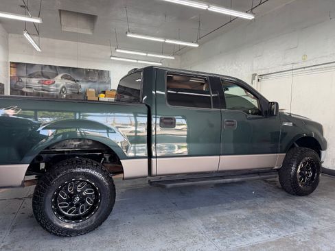 Used 2004 Ford F150 XLT image 5