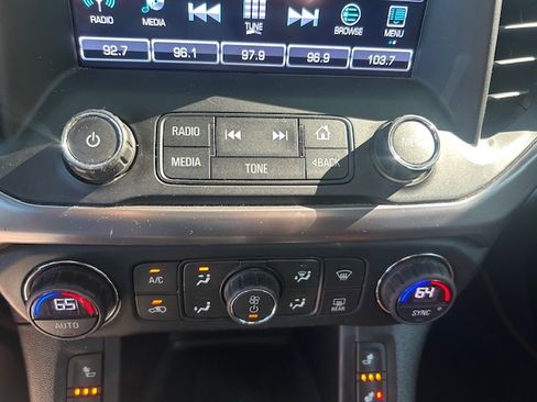 Used 2018 GMC Acadia AWD All Terrain image 15