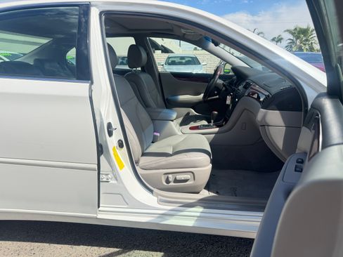 Used 2004 Lexus ES 330 image 17