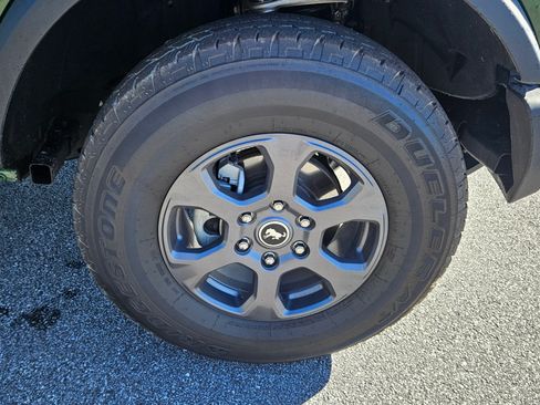 Used 2024 Ford Bronco Big Bend image 8