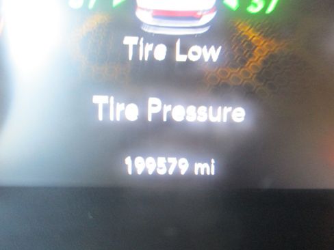 Used 2016 Dodge Charger SE image 34