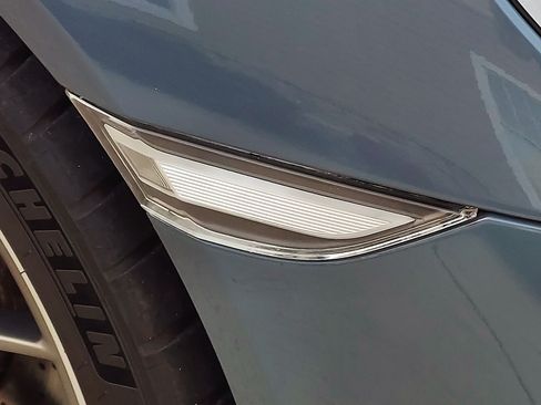 Used 2017 Porsche 911 Carrera 4S image 34