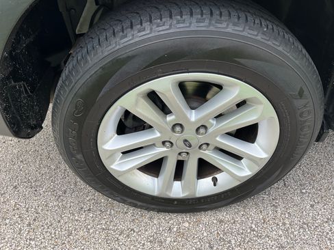 Used 2017 Ford Explorer 4WD image 16