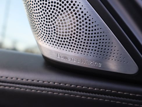 Used 2021 BMW 750i xDrive image 21