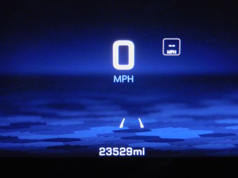 Used 2026 Chevrolet Traverse FWD LT image 27