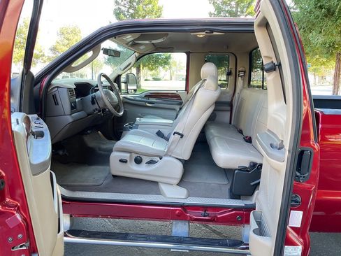 Used 2003 Ford F250 Lariat image 19