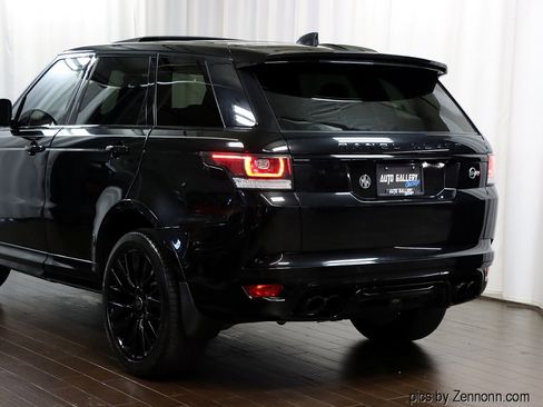 Used 2017 Land Rover Range Rover Sport SVR image 8