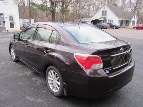 Used 2013 Subaru Impreza 2.0i Premium image 7
