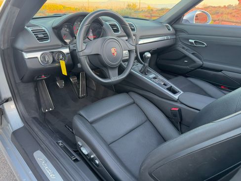 Used 2014 Porsche Boxster UNAVAIL RWD image 12