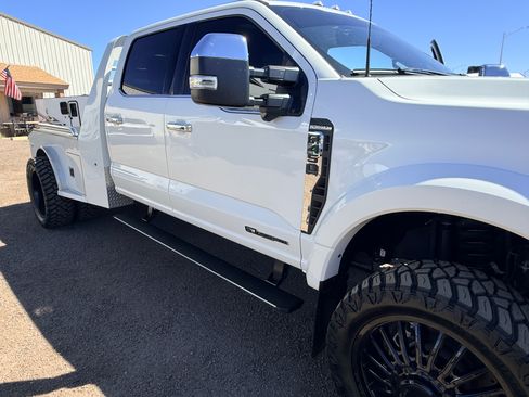Used 2024 Ford F450 Platinum image 24