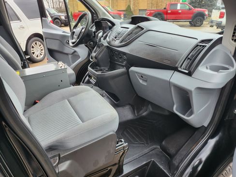 Used 2018 Ford Transit 150 image 9