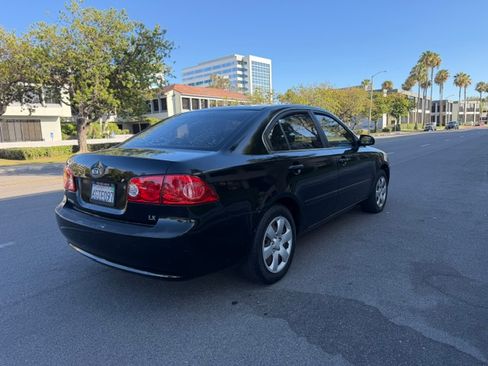 Used 2008 Kia Optima FWD image 5