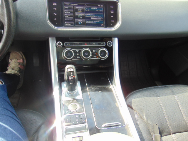 Used 2015 Land Rover Range Rover Sport HSE AWD/4WD image 14