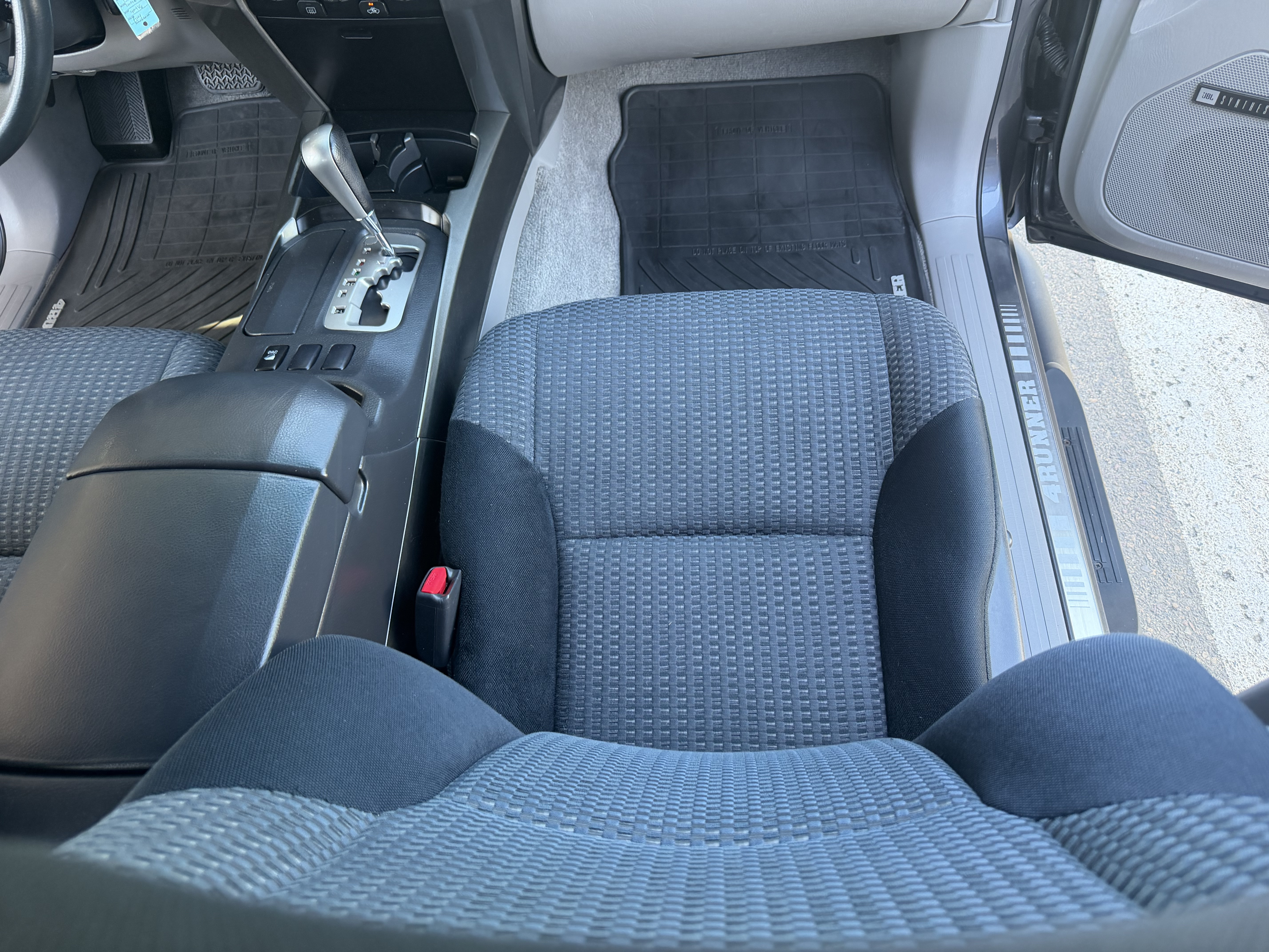 Used 2007 Toyota 4Runner Sport AWD/4WD image 29
