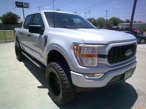 Used 2021 Ford F150 XL AWD/4WD image 5