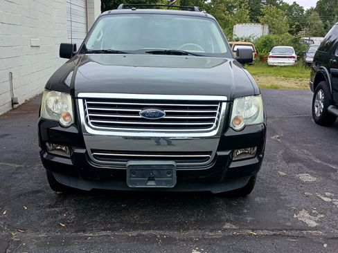 Used 2008 Ford Explorer XLT image 1