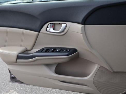 Used 2012 Honda Civic EX-L Sedan image 16