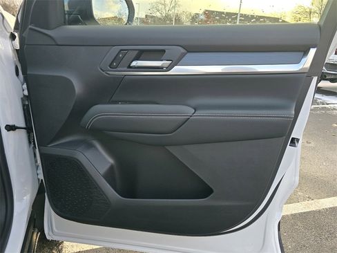 New 2026 GMC Terrain Elevation image 29