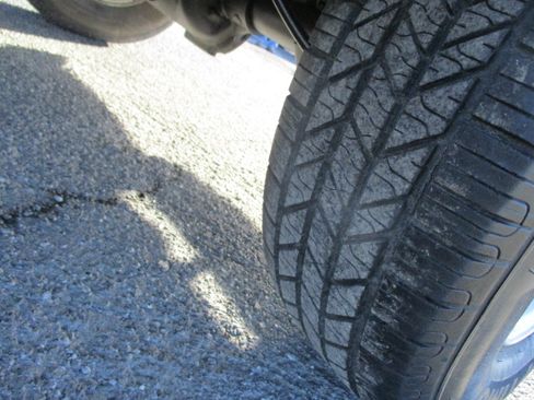 Used 1996 Ford Ranger XLT image 12