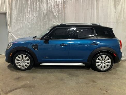 Used 2017 MINI Cooper Countryman image 4