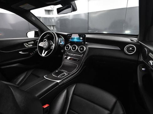 Used 2021 Mercedes-Benz GLC 300 GLC 300 4MATIC SUV image 38