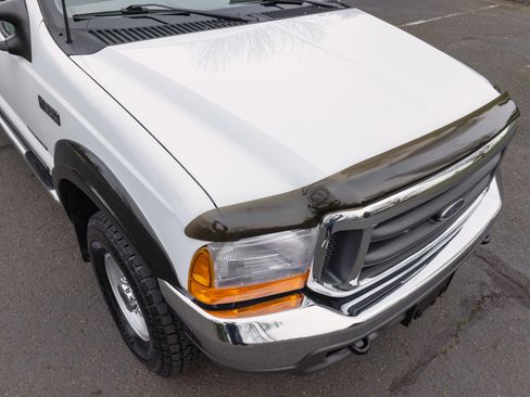 Used 1999 Ford F350 XLT image 18