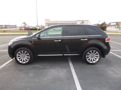 Used 2013 Lincoln MKX Reserve image 1