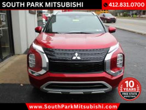 Used 2024 Mitsubishi Outlander SEL image 4