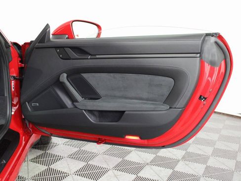 Used 2024 Porsche 911 Carrera GTS image 34