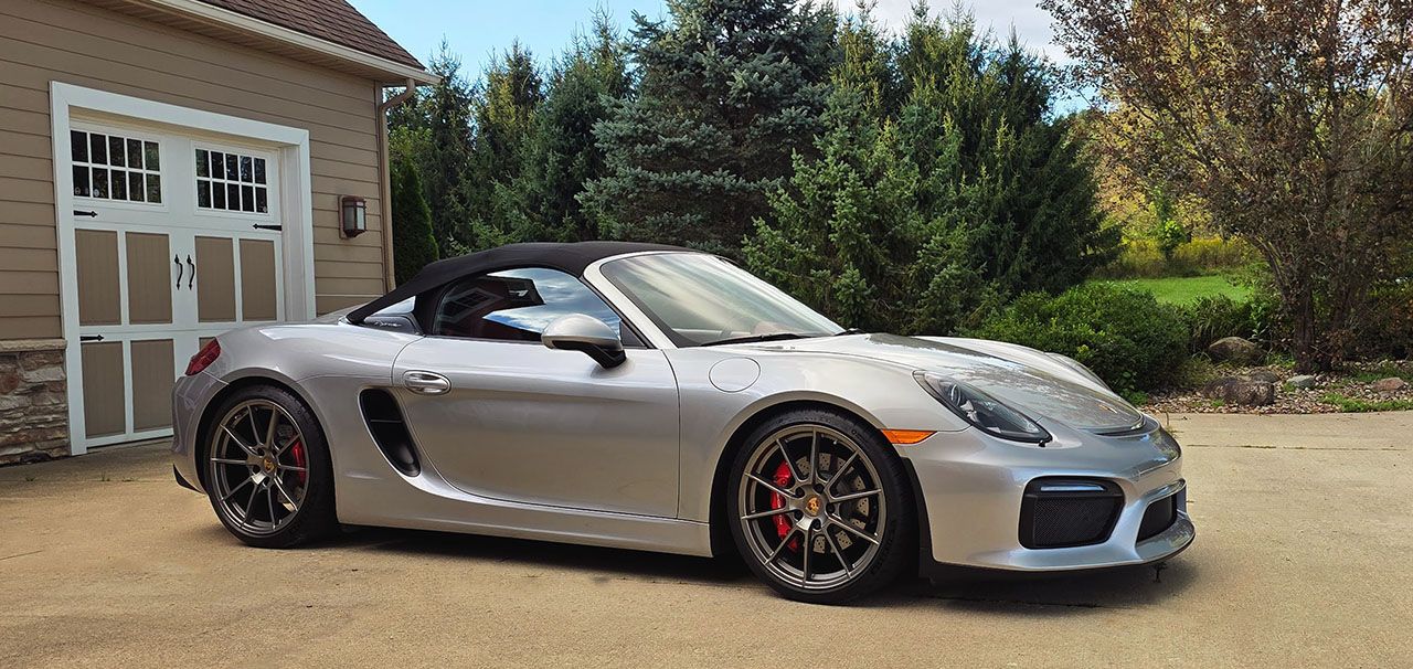 Used 2016 Porsche Boxster Spyder RWD image 7