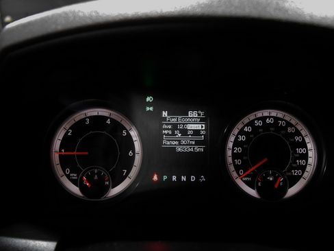 Used 2017 RAM 1500 ST image 19