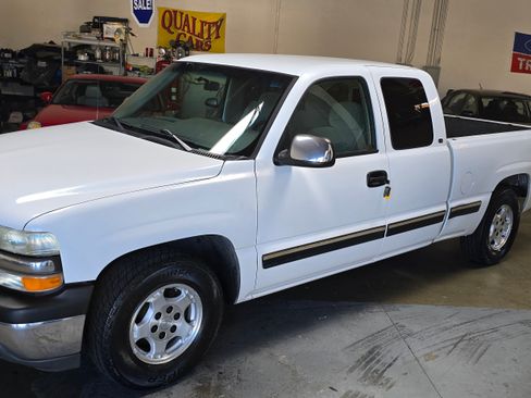 Used 1999 Chevrolet Silverado 1500 LS image 11